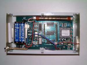 Internal view of the instrument before many modifications (January 2003) - Vista interna dello strumento prima della maggior parte delle modifiche (gennaio 2003) (click to zoom)