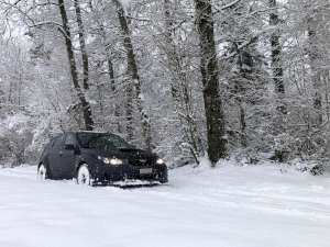 The STi in its natural element: the snow (click to enlarge)